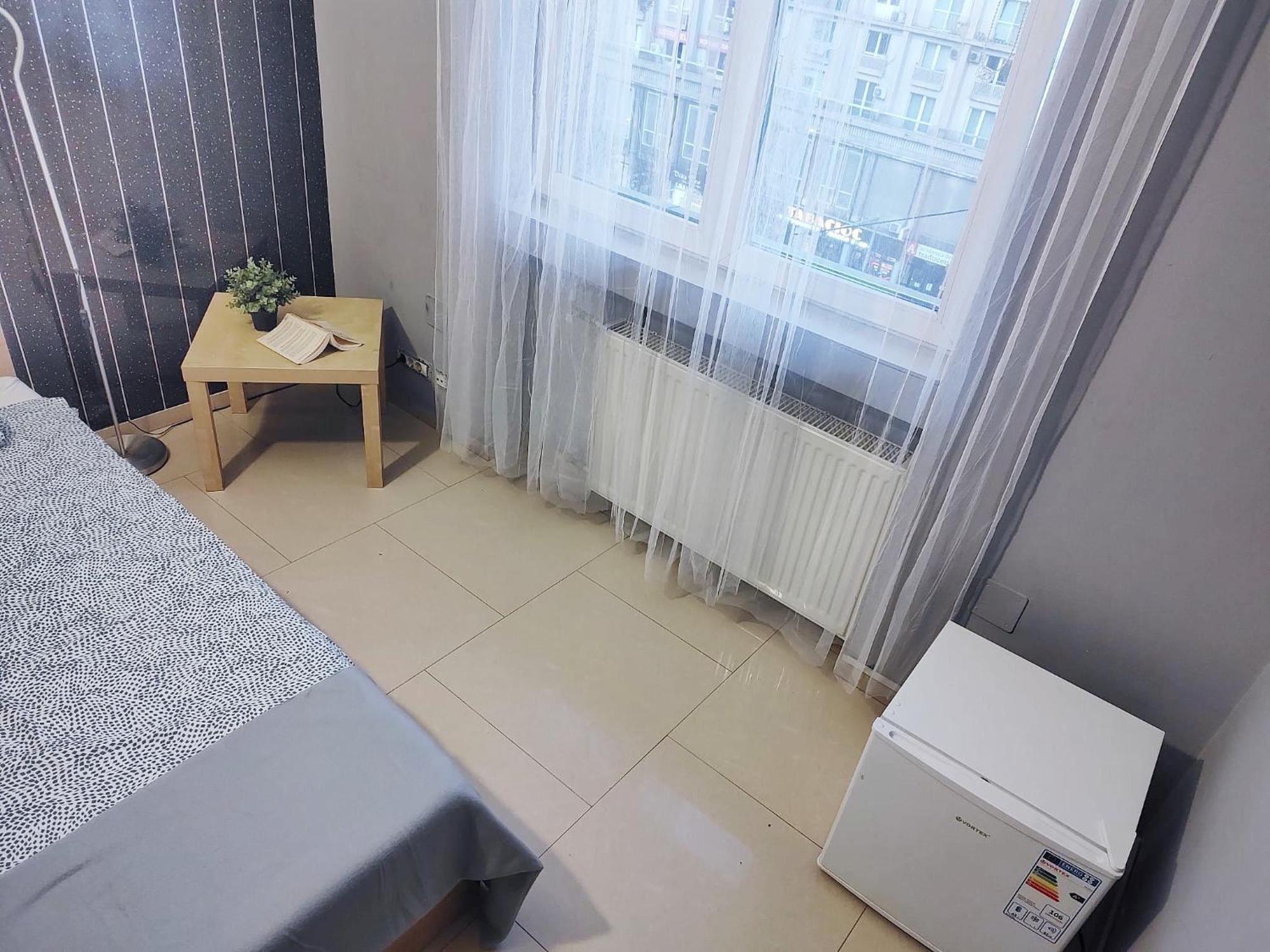 Central Retreat- Apartment Universitate Bucharest Exterior photo